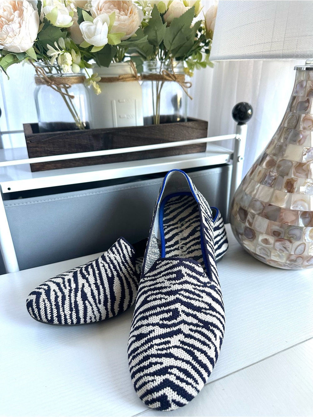 Rothy’s The Loafer Navy Zebra Retired Print Knit Flats US 9.5